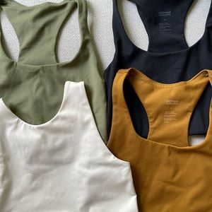 *Bundle of 4* GIRLFRIEND COLLECTIVE - Assorted Paloma & Dylan Sports Bras - XS